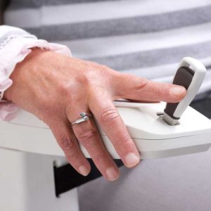 aidem-elevateurs-monte-escaliers-droit-04