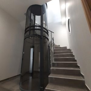 aidem-elevateurs-monte-escaliers-plateformes-ascenseurs-privatif-beziers-cabos3