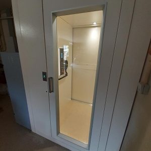 aidem-elevateurs-monte-escaliers-plateformes-ascenseurs-privatif-beziers-hernandez-04