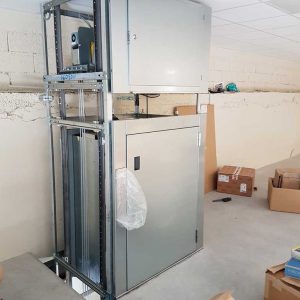 aidem-elevateurs-monte-escaliers-plateformes-ascenseurs-privatif-beziers-monte-charge2